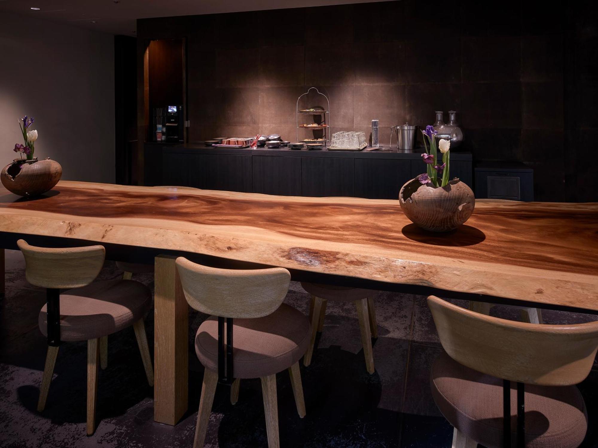 Hotel The Celestine Kyoto Gion Exteriér fotografie The lounge at the airport