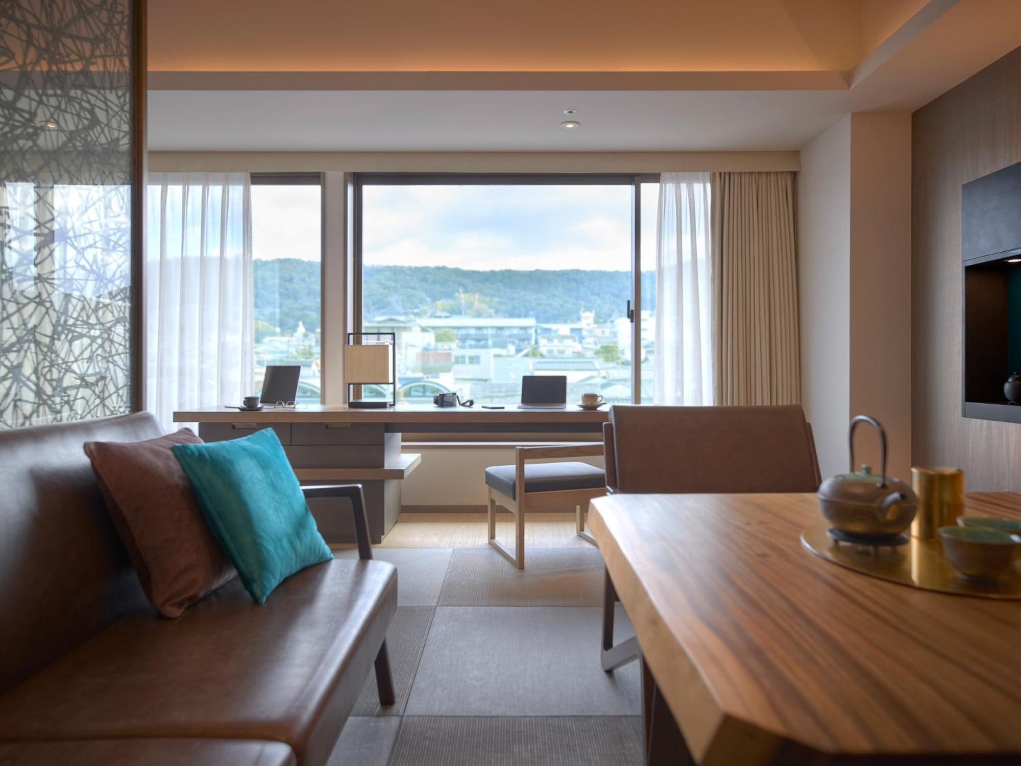 Hotel The Celestine Kyoto Gion Exteriér fotografie A room at the hotel